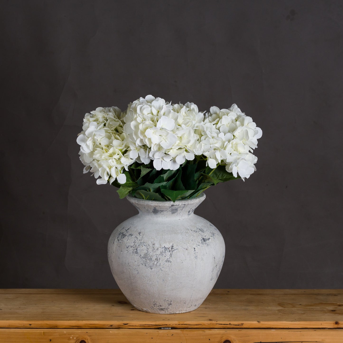 Antique White Vase 'Darcy'